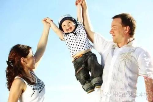 10后的孩子遇上90父母，千萬(wàn)別錯(cuò)過(guò)孩子成長(zhǎng)的關(guān)鍵時(shí)期