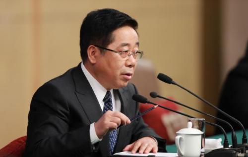 教育部部長談減負(fù)：寶寶不高興，后果很嚴(yán)重