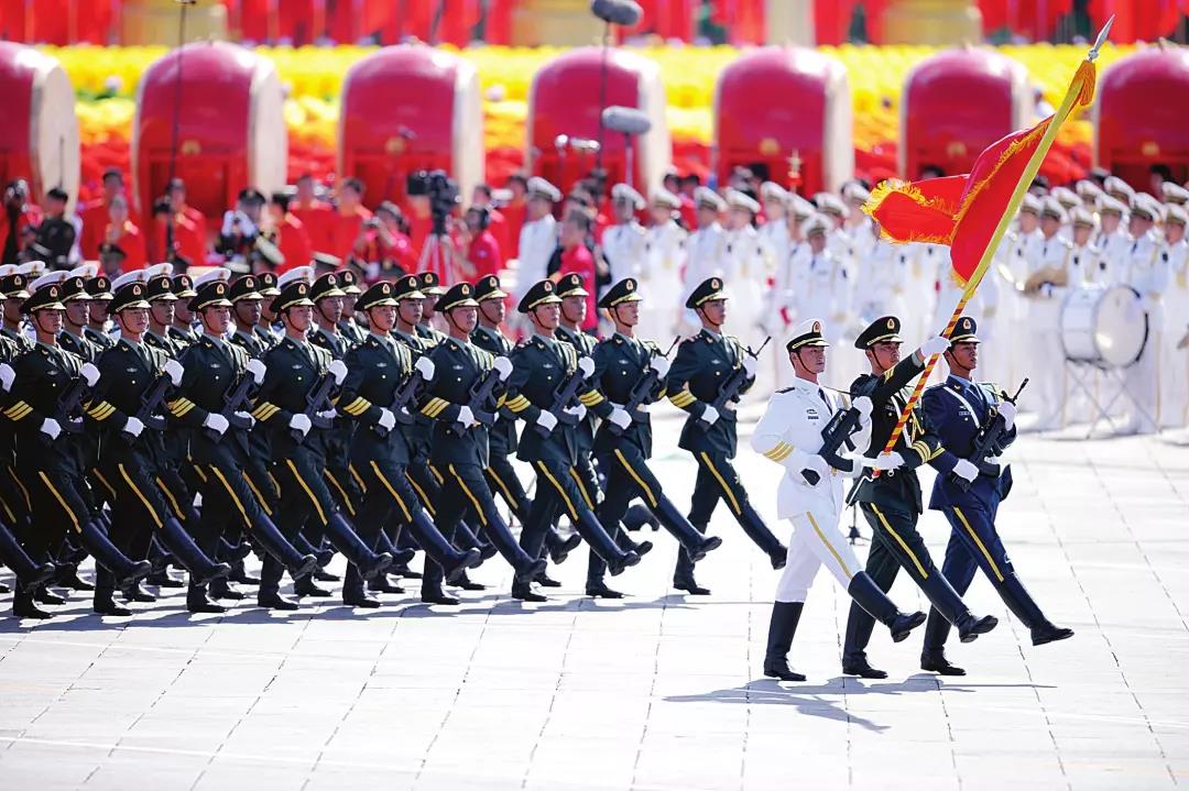 2019國慶節(jié)閱兵式觀后感寫作指導+范文（實用），請轉(zhuǎn)給孩子！