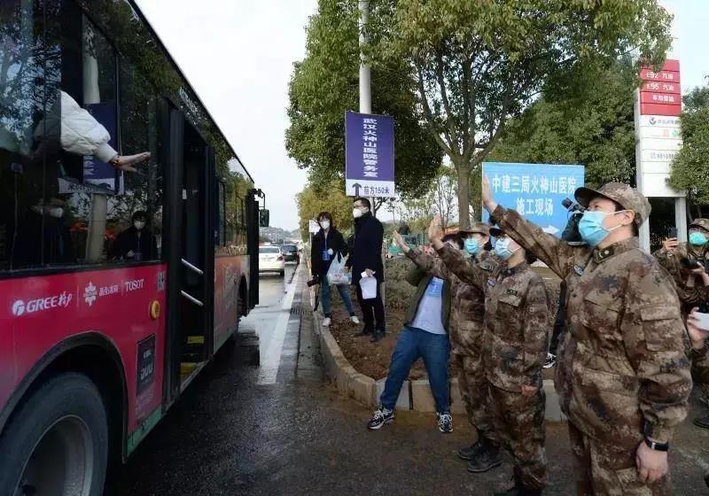 湖北多地實施戰(zhàn)時管制，這場仗打到什么階段了？