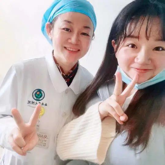 太勵志！沖上熱搜！四川護士媽媽陪女兒考研雙雙被錄??！