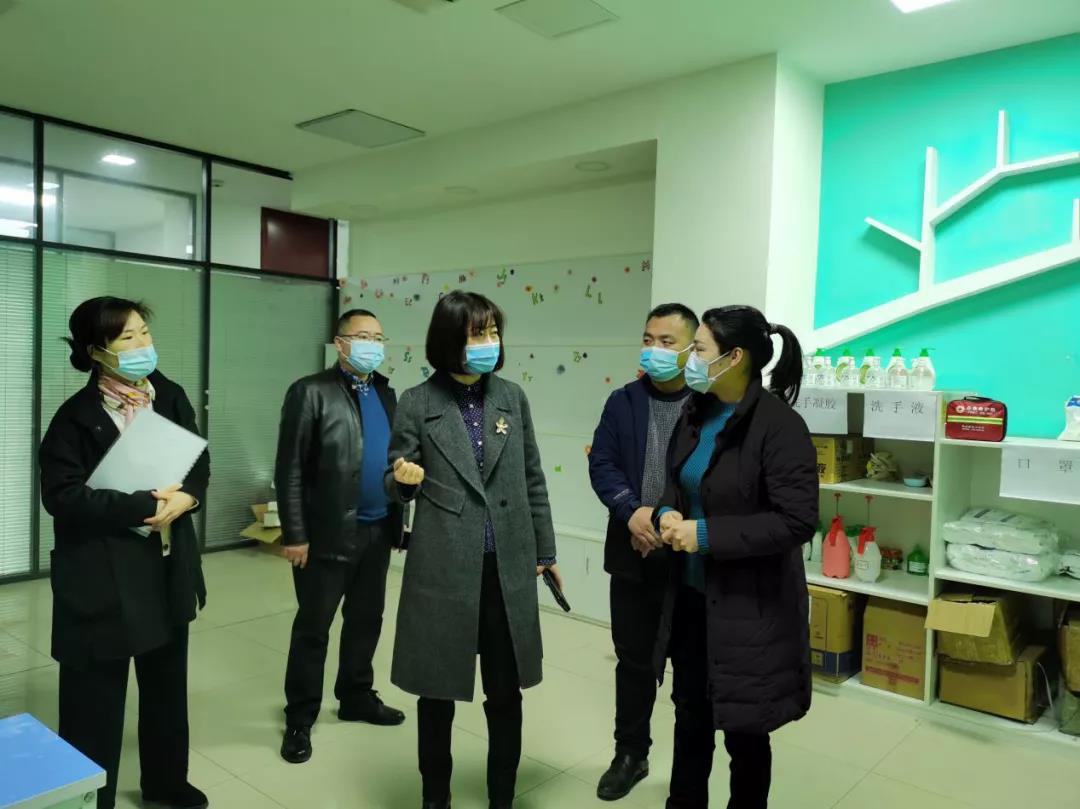 春風送暖，領導關懷——市教育局萬琳局長蒞臨我校調(diào)研指導
