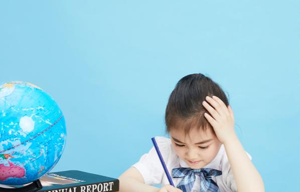 十一假期馬上結(jié)束，告訴孩子：學習從來不是一件輕松的事情?。▋?nèi)附收心指南）