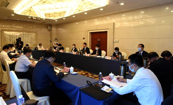 全了！31地2025政府工作報(bào)告教育要點(diǎn)速覽